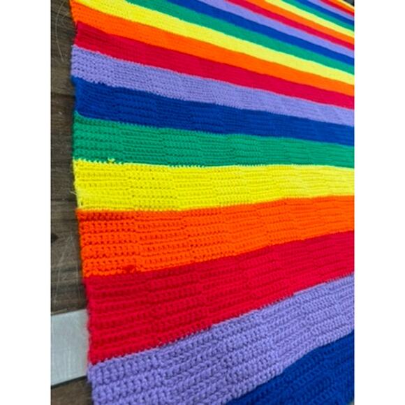 Beautiful Rainbow Colors Crochet Handmade Blanket 76L x 66W - Picture 3 of 5